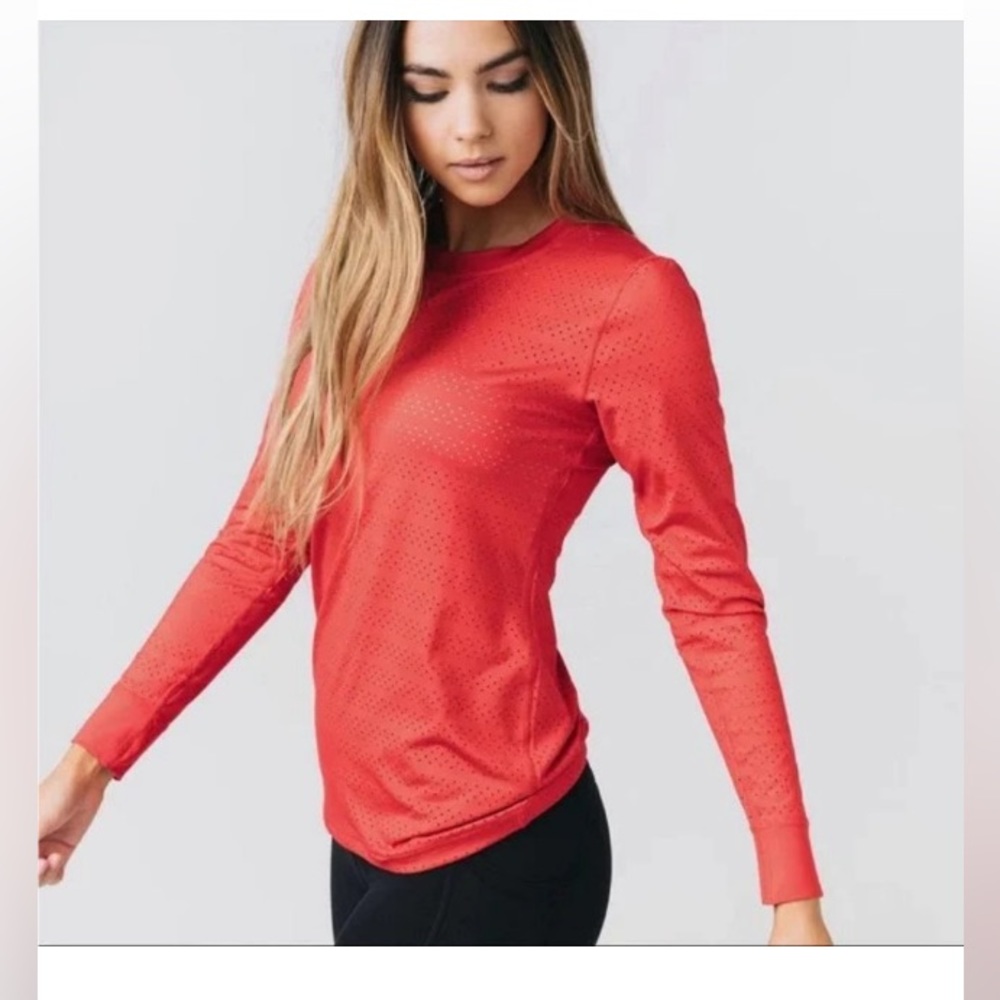 Zyia Active Chill Long Sleeve Top in Red